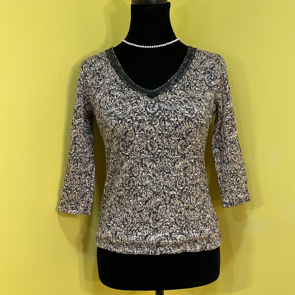 Style & Co. Gold and Black Bead-Embellished Textured V-Neck Blouse Size Small